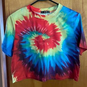 Tye-dye crop